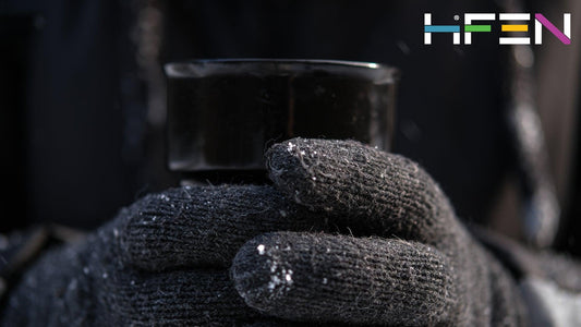 A Winter Essential - Choosing the Right Thermal Gloves for Your Needs HiFEN