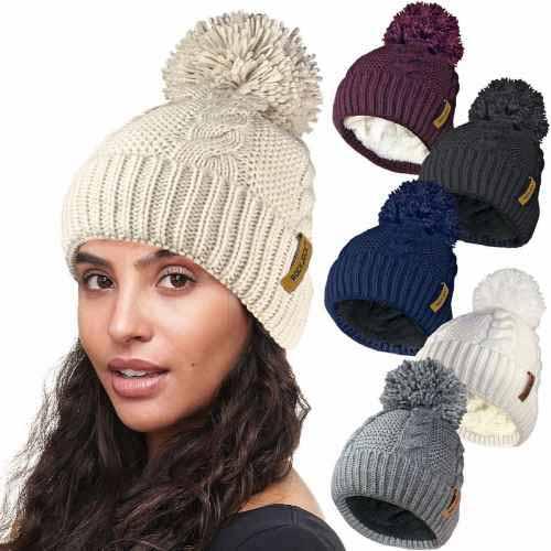 Chunky Pom Pom Hat from HiFEN® - Just $9.39! Shop now at HiFEN