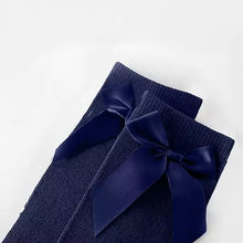 Load image into Gallery viewer, blue-ribbon-bow-socks
