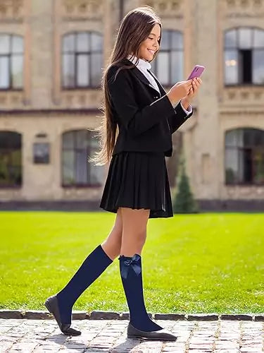 blue-ribbon-sock