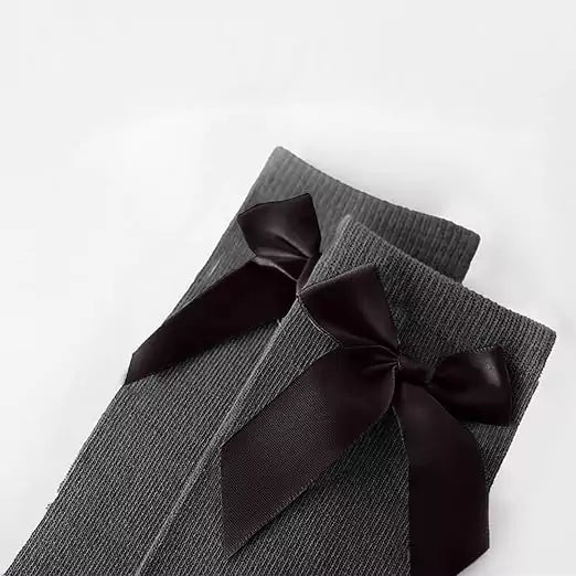 grey-ribbon-bow-socks