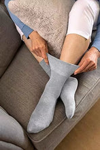 Load image into Gallery viewer, 3_pairs_multipack-women_diabetic_socks-for_ladies_cotton_socks-compression_socks_for_women_socks-HiFEN_UK